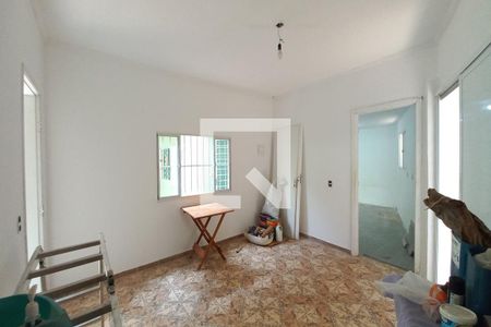 Casa à venda com 250m², 3 quartos e 3 vagasQuarto