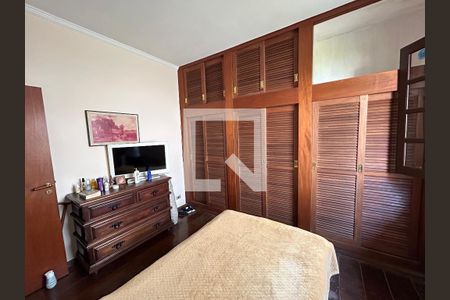 Casa à venda com 250m², 3 quartos e 4 vagasQuarto 2