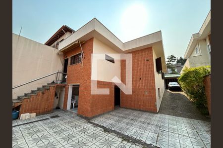 Casa à venda com 250m², 3 quartos e 4 vagasQuintal