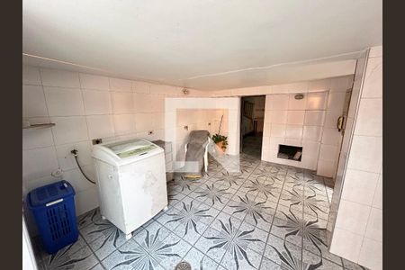 Casa à venda com 250m², 3 quartos e 4 vagasLavanderia