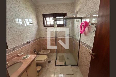 Casa à venda com 250m², 3 quartos e 4 vagasBanheiro
