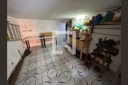 Casa à venda com 250m², 3 quartos e 4 vagasOficina