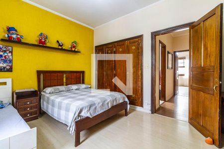 Quarto 2 de casa à venda com 3 quartos, 240m² em Pinheiros, São Paulo