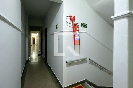 Apartamento à venda com 45m², 1 quarto e sem vaga Apartamento à venda com 45m², 1 quarto e sem vagaEntrada