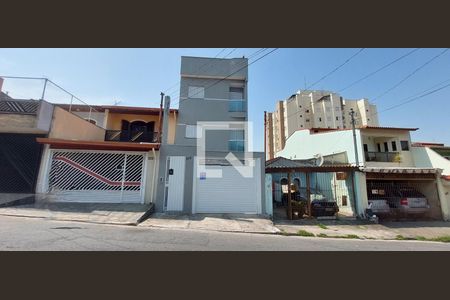 Apartamento para alugar com 55m², 2 quartos e 1 vaga Apartamento para alugar com 55m², 2 quartos e 1 vagaFachada
