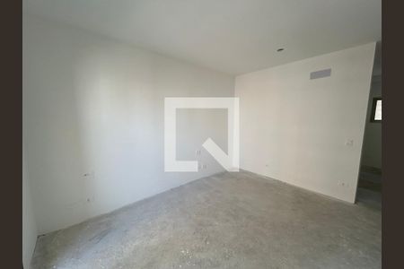 Apartamento à venda com 222m², 5 quartos e 5 vagasSuíte 2