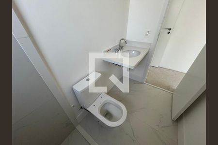 Apartamento à venda com 222m², 5 quartos e 5 vagasBanheiro da suíte 5