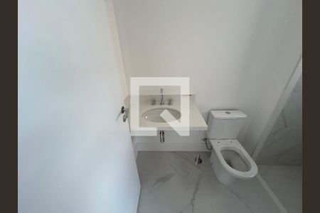 Apartamento à venda com 222m², 5 quartos e 5 vagasBanheiro da Suíte 4