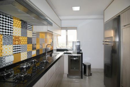 Apartamento à venda com 110m², 3 quartos e 2 vagasCozinha