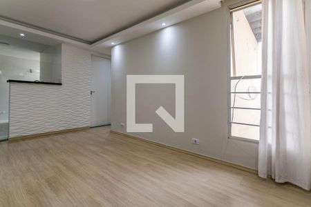 Sala de apartamento para alugar com 2 quartos, 51m² em Jardim Marica, Mogi das Cruzes