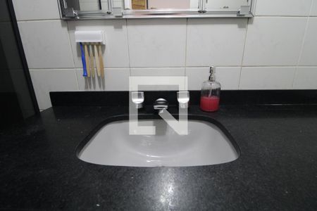 Apartamento para alugar com 75m², 3 quartos e 1 vagaPia do banheiro