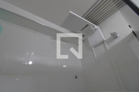 Apartamento para alugar com 75m², 3 quartos e 1 vagaChuveiro