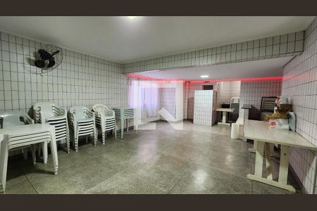 Apartamento para alugar com 58m², 2 quartos e 1 vagaÁrea comum - Salão de festas