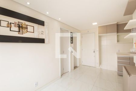 Sala de apartamento para alugar com 2 quartos, 37m² em Presidente Altino, Osasco