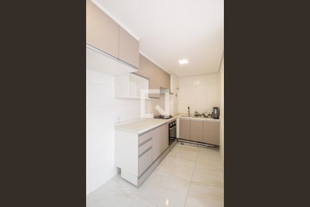 Cozinha de apartamento para alugar com 2 quartos, 37m² em Presidente Altino, Osasco