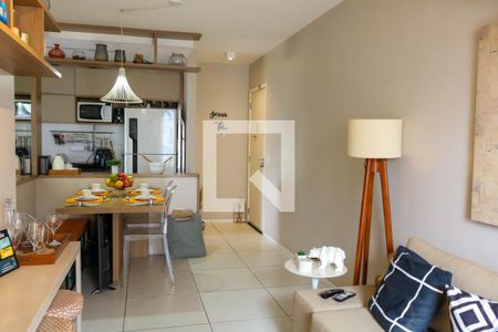 Sala de apartamento à venda com 2 quartos, 62m² em Todos Os Santos, Rio de Janeiro