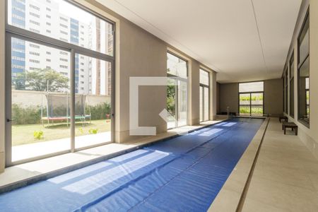 Apartamento à venda com 344m², 4 quartos e 5 vagasÁrea comum - Piscina