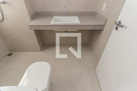 Apartamento à venda com 344m², 4 quartos e 5 vagasBanheiro 5 - Suíte