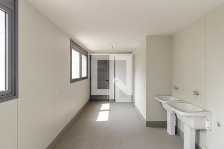 Apartamento à venda com 344m², 4 quartos e 5 vagasLavanderia