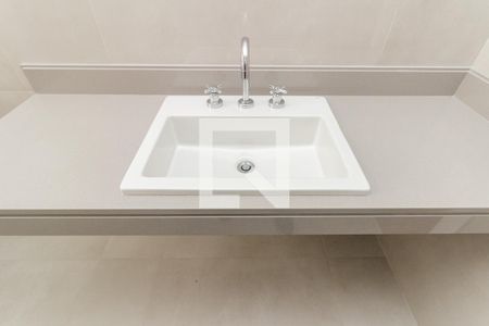 Apartamento à venda com 344m², 4 quartos e 5 vagasBanheiro 3 - Suíte