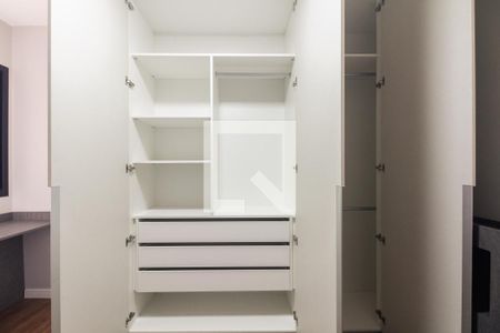 Apartamento à venda com 44m², 2 quartos e 1 vagaQuarto 1 