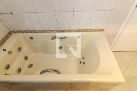 Apartamento à venda com 376m², 3 quartos e 3 vagasSuíte - Banheiro