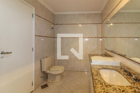 Apartamento à venda com 376m², 3 quartos e 3 vagasSuíte - Banheiro