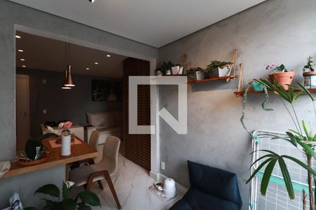 Sala  de apartamento para alugar com 2 quartos, 51m² em Vila Esperança, São Paulo