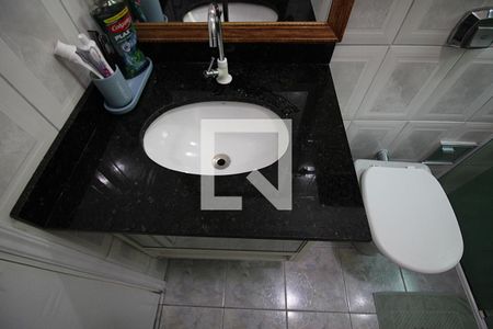 Apartamento à venda com 69m², 2 quartos e 1 vagaBanheiro Social