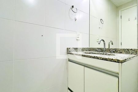 Apartamento para alugar com 66m², 2 quartos e 1 vagaBanheiro da Suíte