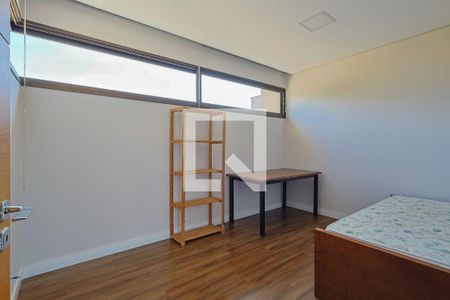 Casa de condomínio à venda com 430m², 4 quartos e 4 vagasQuarto 4