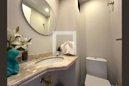 Apartamento à venda com 100m², 3 quartos e 2 vagas Apartamento à venda com 100m², 3 quartos e 2 vagasLavabo