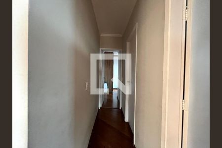 Corredor de apartamento à venda com 3 quartos, 100m² em Vila Alexandria, São Paulo