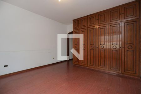 Casa à venda com 300m², 5 quartos e 4 vagasSuíte 1