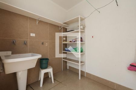 Casa à venda com 300m², 5 quartos e 4 vagasÁrea de serviço