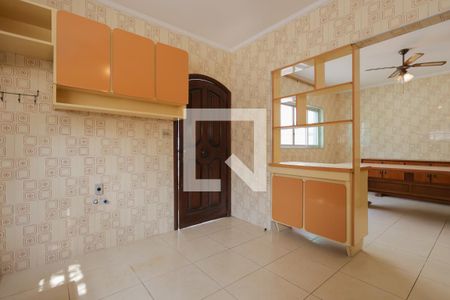 Casa à venda com 300m², 5 quartos e 4 vagasCozinha