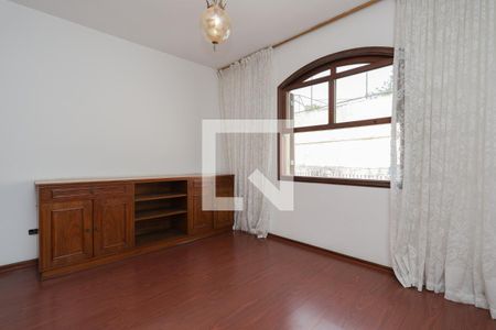 Casa à venda com 300m², 5 quartos e 4 vagasQuarto 1