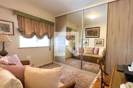 Apartamento à venda com 100m², 3 quartos e sem vagaQuarto 02