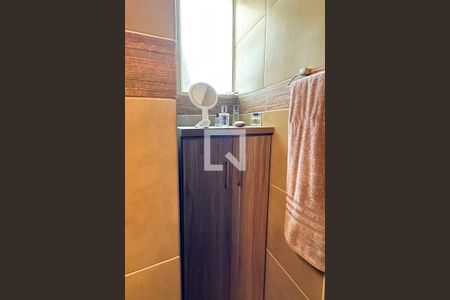 Apartamento à venda com 100m², 3 quartos e sem vagaBanheiro 01