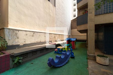 Apartamento à venda com 96m², 3 quartos e 1 vaga Apartamento à venda com 96m², 3 quartos e 1 vagaÁrea comum - Playground