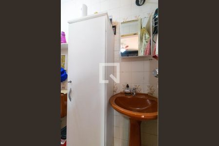 Apartamento à venda com 96m², 3 quartos e 1 vaga Apartamento à venda com 96m², 3 quartos e 1 vagaBanheiro da Suíte