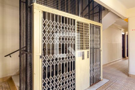 Apartamento para alugar com 77m², 1 quarto e sem vagaÁrea comum - Hall de Elevadores