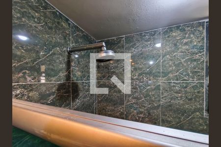 Apartamento para alugar com 135m², 4 quartos e 2 vagasBanheiro Corredor