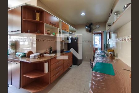 Apartamento para alugar com 135m², 4 quartos e 2 vagasCozinha