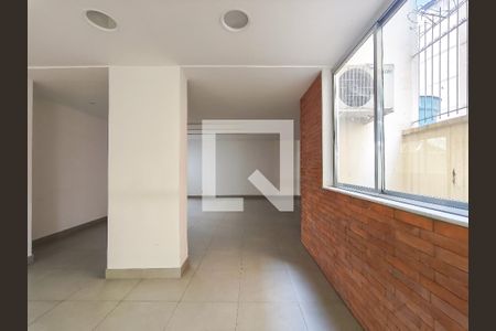 Apartamento para alugar com 135m², 4 quartos e 2 vagasÁrea comum - Salão de festas