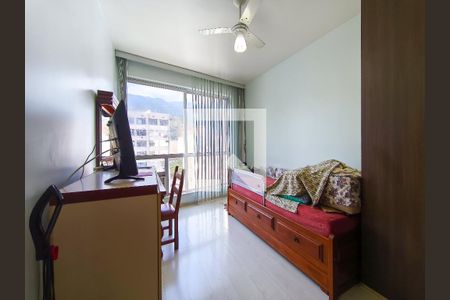 Apartamento para alugar com 135m², 4 quartos e 2 vagasQuarto 2