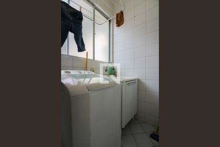 Apartamento à venda com 73m², 3 quartos e 1 vaga Apartamento à venda com 73m², 3 quartos e 1 vagaÁrea de Serviço