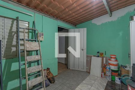 Casa à venda com 245m², 4 quartos e 4 vagas Casa à venda com 245m², 4 quartos e 4 vagasQuarto de Serviço