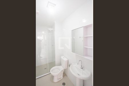 Apartamento à venda com 34m², 2 quartos e 1 vaga Apartamento à venda com 34m², 2 quartos e 1 vagaBanheiro