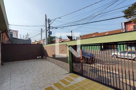 Casa à venda com 204m², 2 quartos e 1 vagaQuintal - Garagem